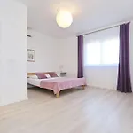 Oasis With Jacuzzi Appartamento Zara