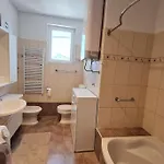 Appartamento Oasis With Jacuzzi Zara